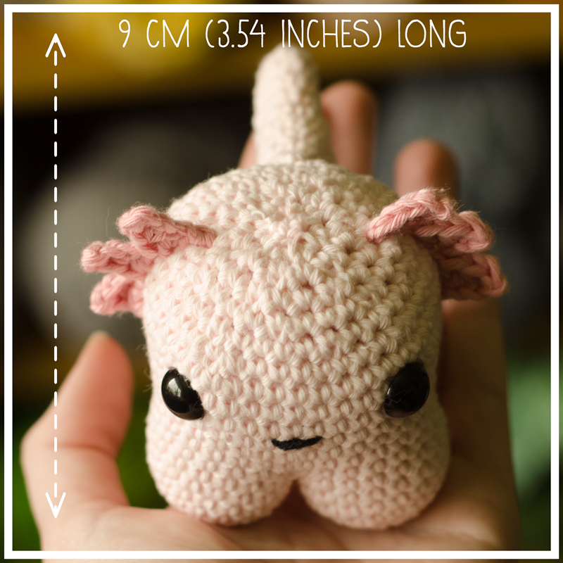 CANDY AXOLOTL – mini axolotl crochet handmade amigurumi rattle optional – - Image 3